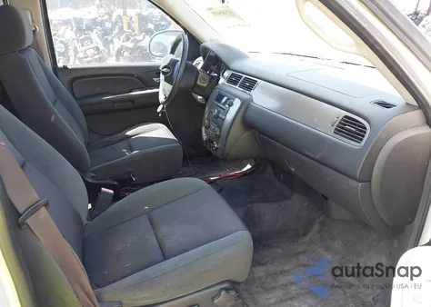 2009 Chevrolet Tahoe Commercial Fleet from USA, damaged, VIN 1GNFK13089R179748